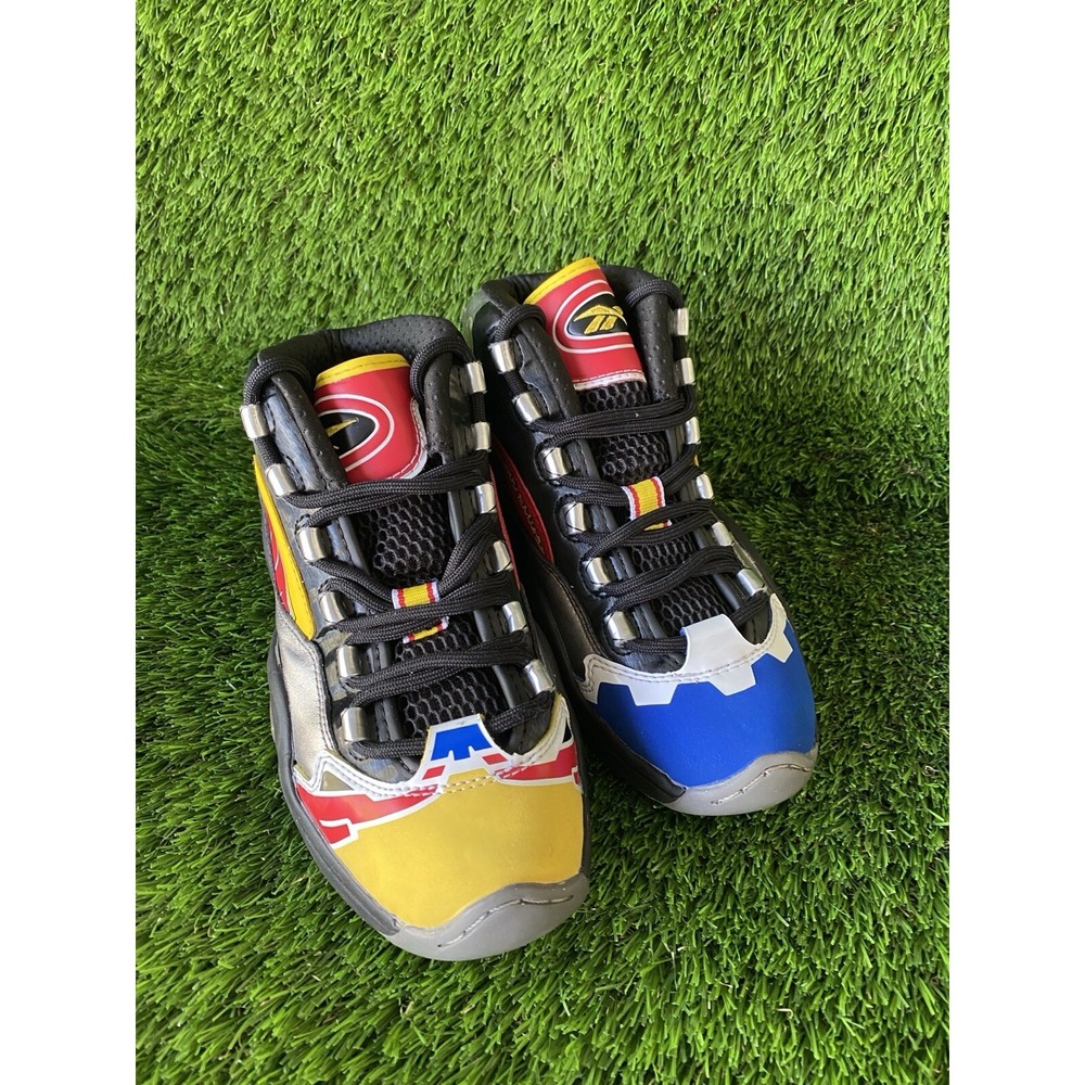 Reebok Power Ranger Shoes Men/Boys Size 4.5 Question Mid Megazord Iverson GY0588